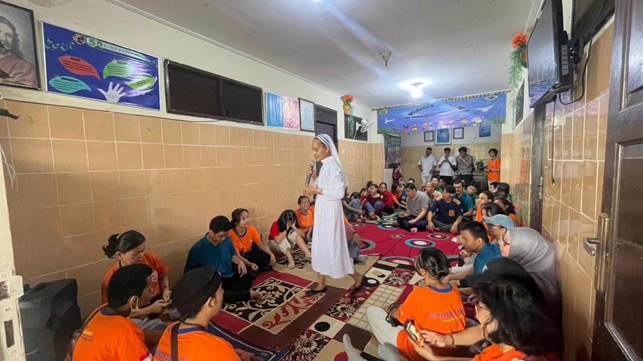 CUBG Pamulang Gelar Jalan Santai dan Bakti Sosial di Yayasan Bhakti Luhur Sinar Pamulang