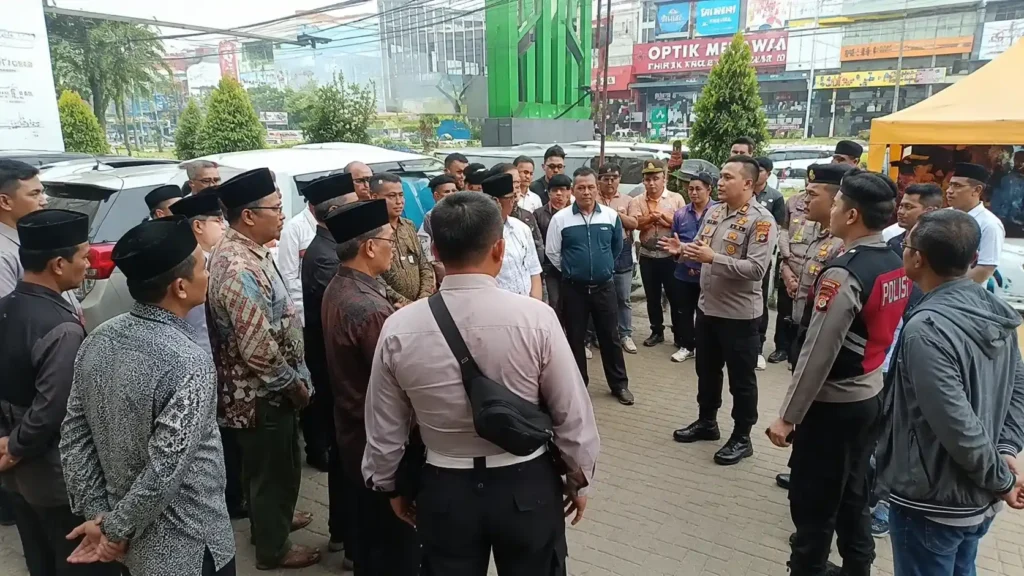 Viral Keributan di SDIP Pamulang, Polisi Turun Tangan polisi-mediasi-sdip-pamulang