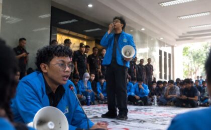 Ratusan Mahasiswa UIN Jakarta Gelar Aksi, Desak Transparansi dan Usut Dugaan Korupsi