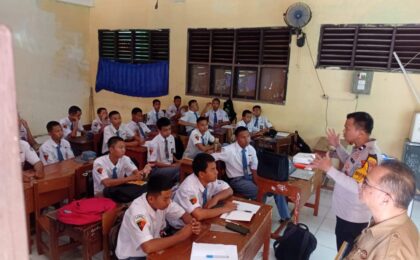 Polsek Serpong Gelar CETAR di SMKN 1 Tangsel, Ajak Siswa Hindari Tawuran