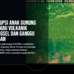Dampak Erupsi Anak Gunung Krakatau: Abu Vulkanik Sampai Tangsel dan Ganggu Penerbangan