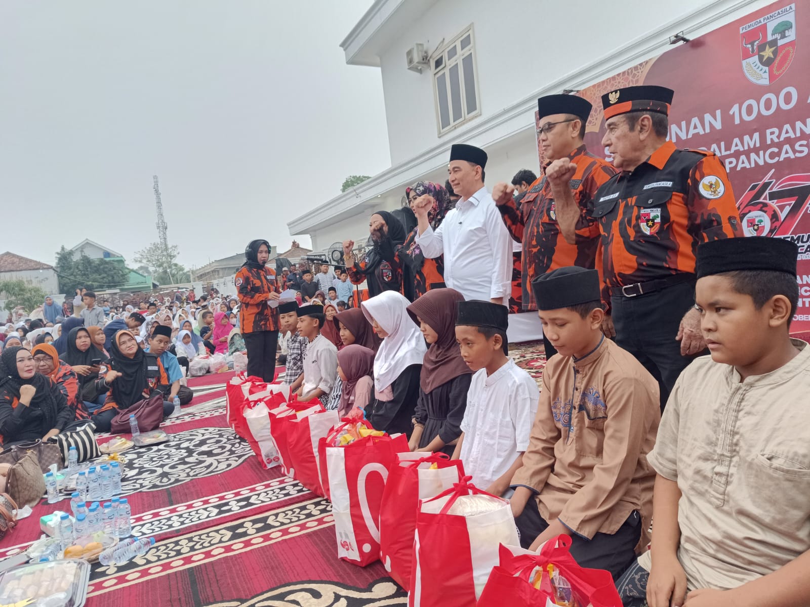 MPW Pemuda Pancasila Banten Santuni 1.000 Anak Yatim di HUT ke-67 Pemuda Pancasila